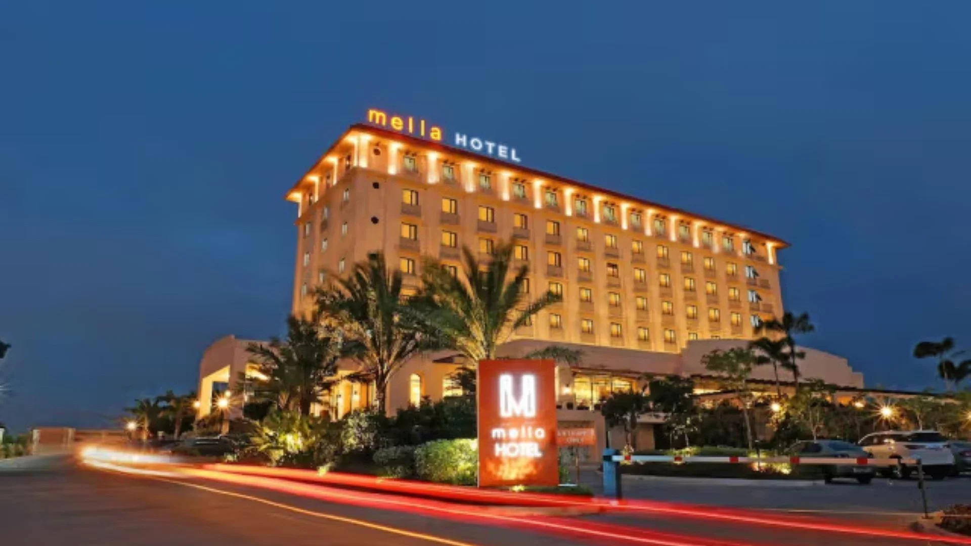 Cocotel Hotel